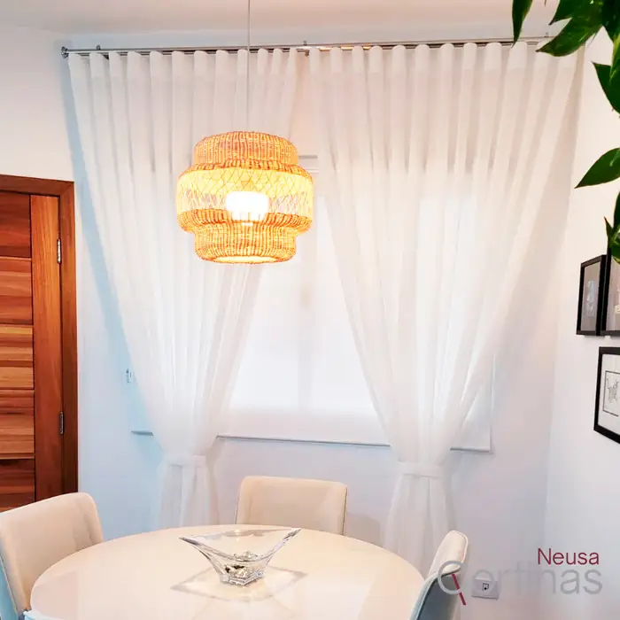 Cortina blackout em quarto